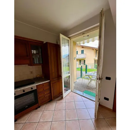With Garden And Garage - Larihome A28 Appartement *